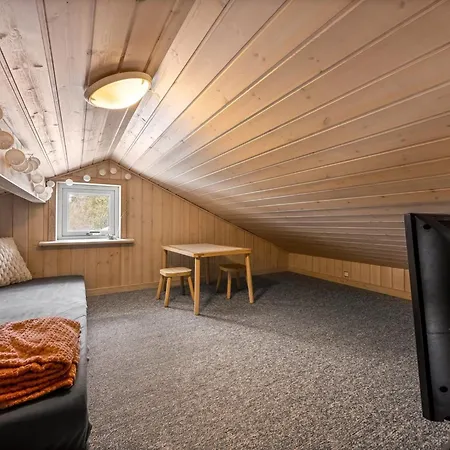 Rickmer - 1-9km From The Sea By Interhome *